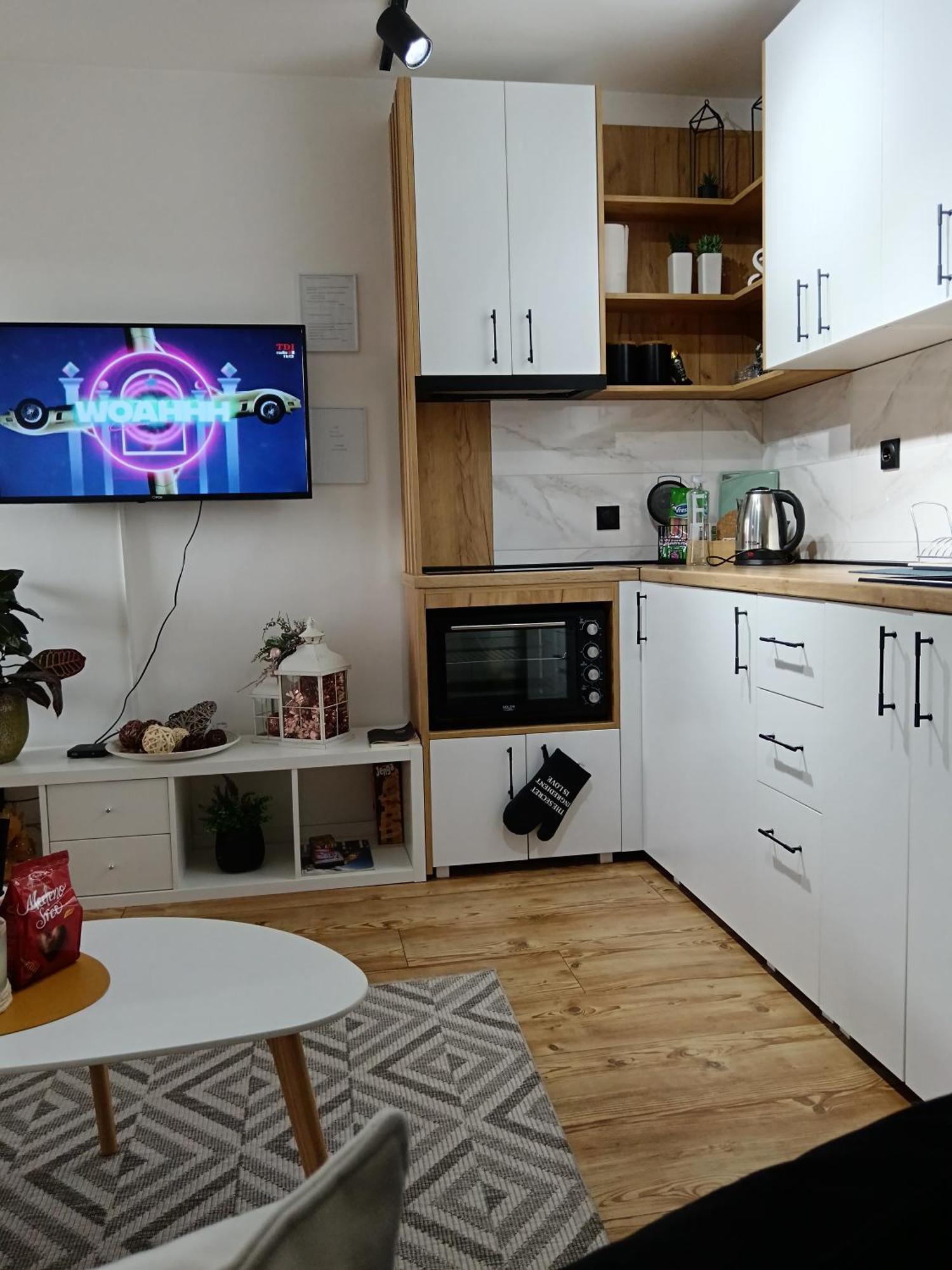 Apartman Element Kruševac Exteriör bild