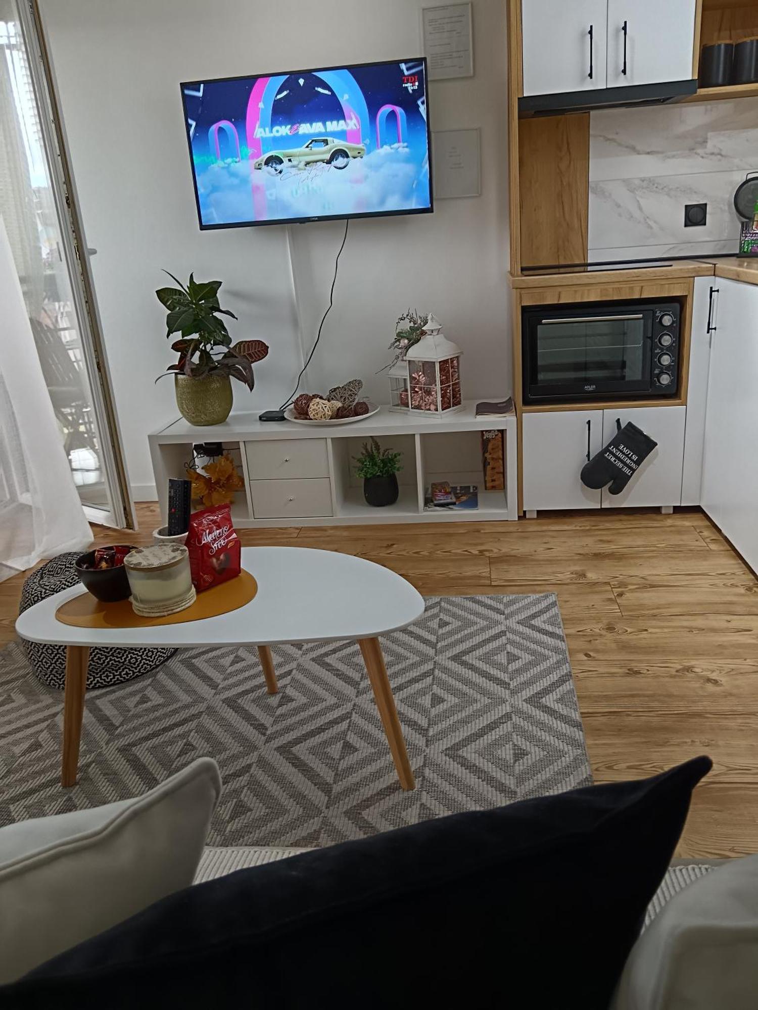 Apartman Element Kruševac Exteriör bild