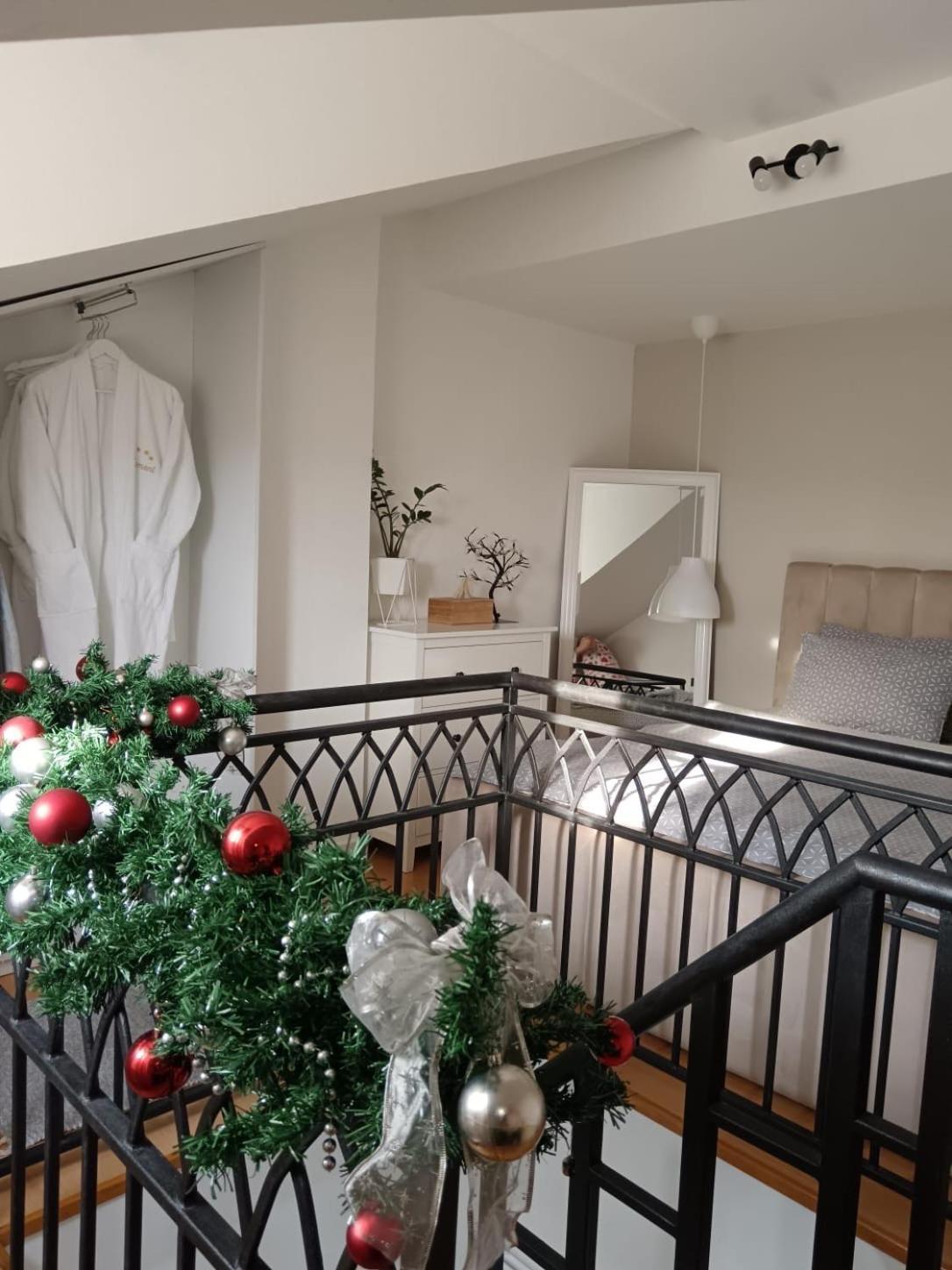 Apartman Element Kruševac Exteriör bild